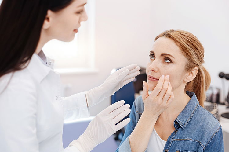 bell's palsy chiropractic: How instrument adjustment can help treat this condition