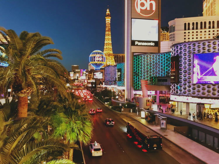 The Las Vegas strip, location of the chiropractic seminar Parker Las Vegas